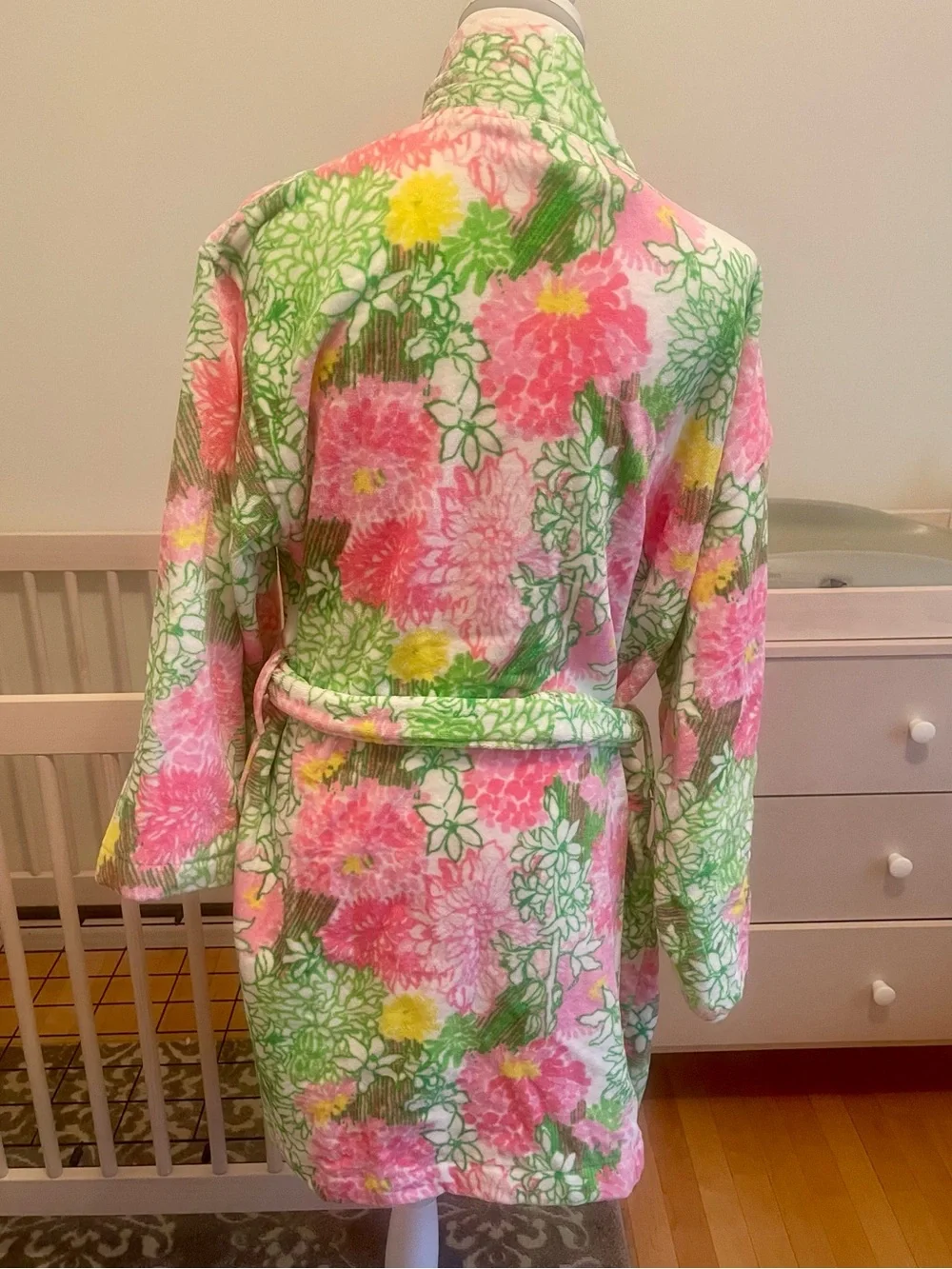 Lilly Pulitzer Terry Luxe Robe - Picture 4 of 6